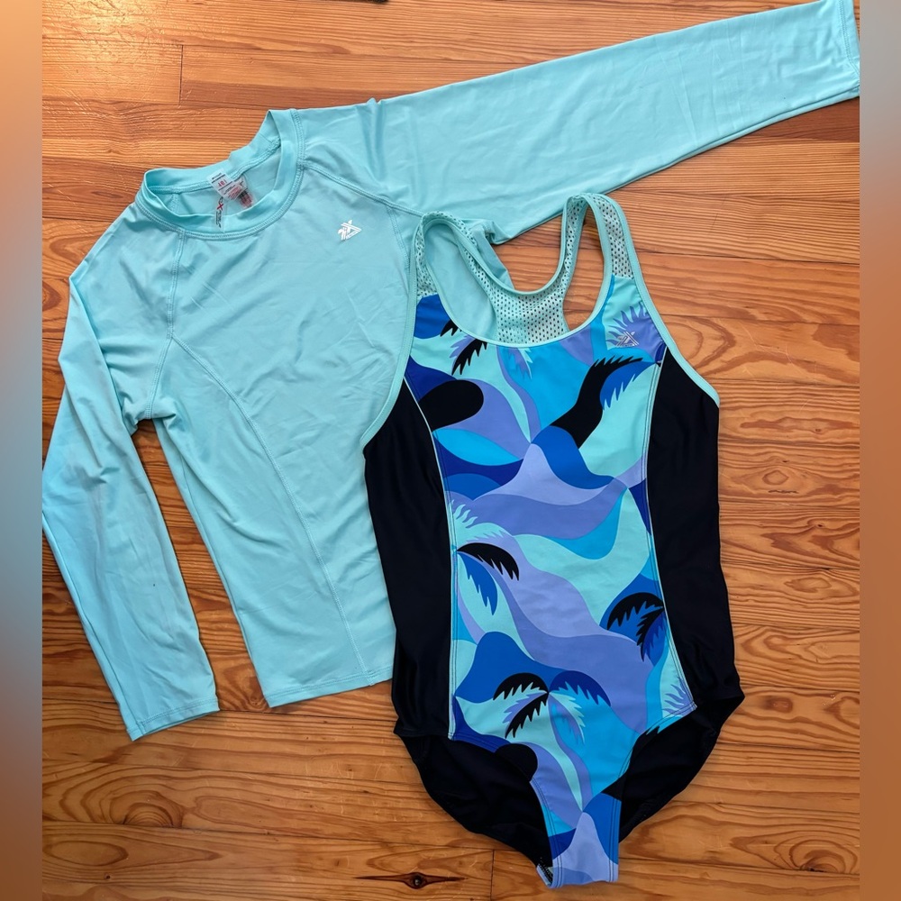 ZeroXposur One Piece Swimsuit and Rash Guard, size 16.5